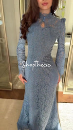 Abito lungo aderente in pizzo con gilet Canopy of Stars