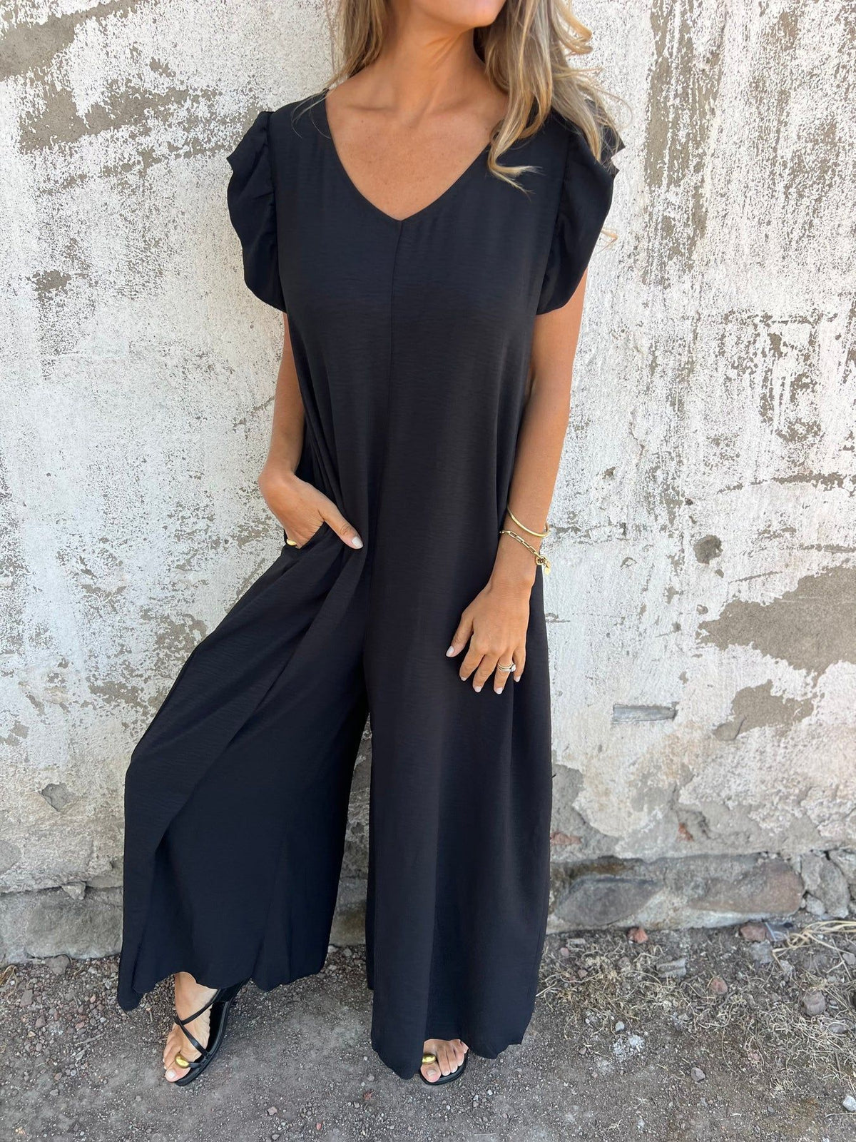 V-neck leopard print loose wide-leg jumpsuit