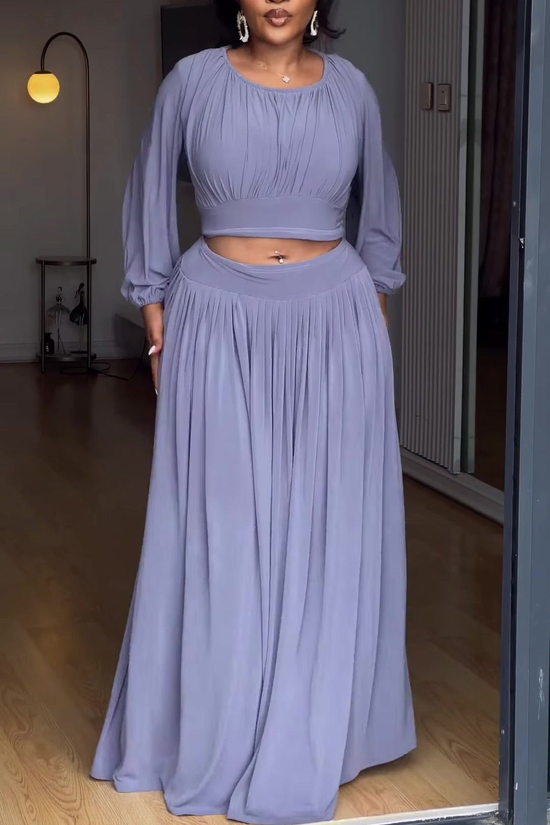 Round neck long-sleeved top elastic waist pleated skirt two-piece set