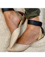 Dancing Fireflies - Sandales plates à bout pointu color block