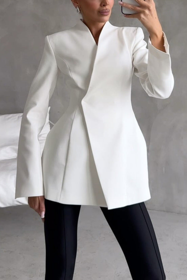 Ensemble deux pièces haut en satin à manches longues et jupe ample en maille élastique