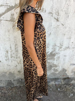 V-neck leopard print loose wide-leg jumpsuit
