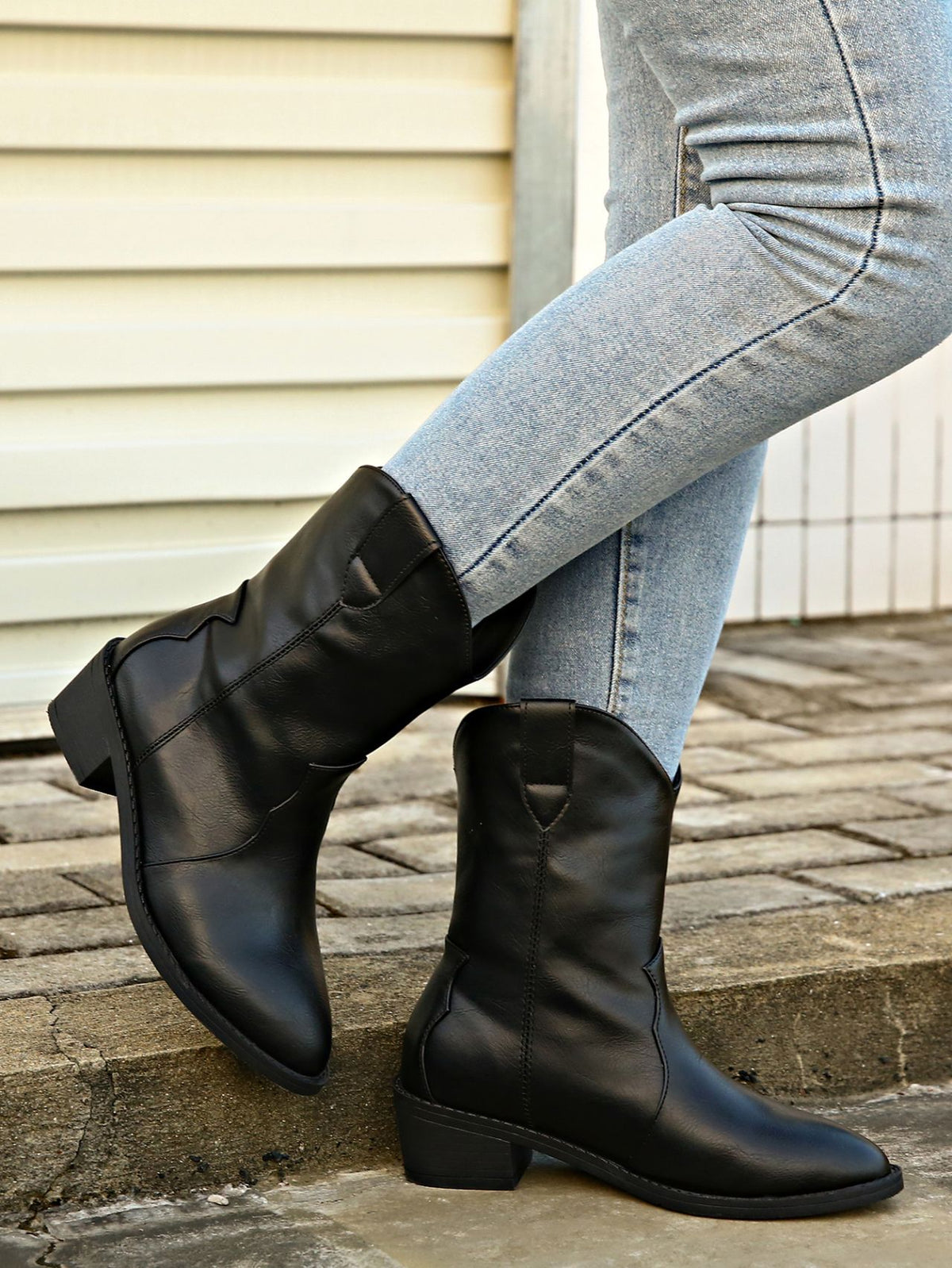 Bottines courtes Cavalier Martin à talon épais