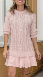 Long-sleeved crew neck cable knit chiffon hem dress