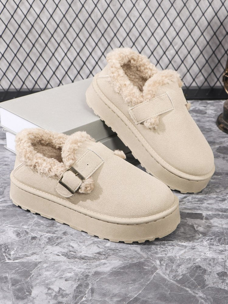 Kurze Schneestiefel aus Plüsch mit runder Spitze und dicker Sohle