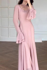 Rosafarbenes, schmales Maxikleid mit quadratischem Ausschnitt und gestapelten Ärmeln