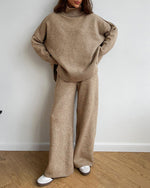 Ensemble pull à col roulé ample et pantalon