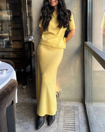 Commuting simple knitted short-sleeved skirt suit