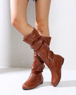 Urban stroll round-toe flat mid-calf boots