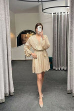 Rayonne de luminosité Robe à sequins à col en V