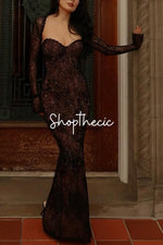 Abito sirena senza spalline con volume scolpito