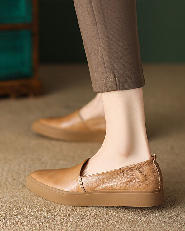 Mocassins vintage à bout pointu et semelle épaisse