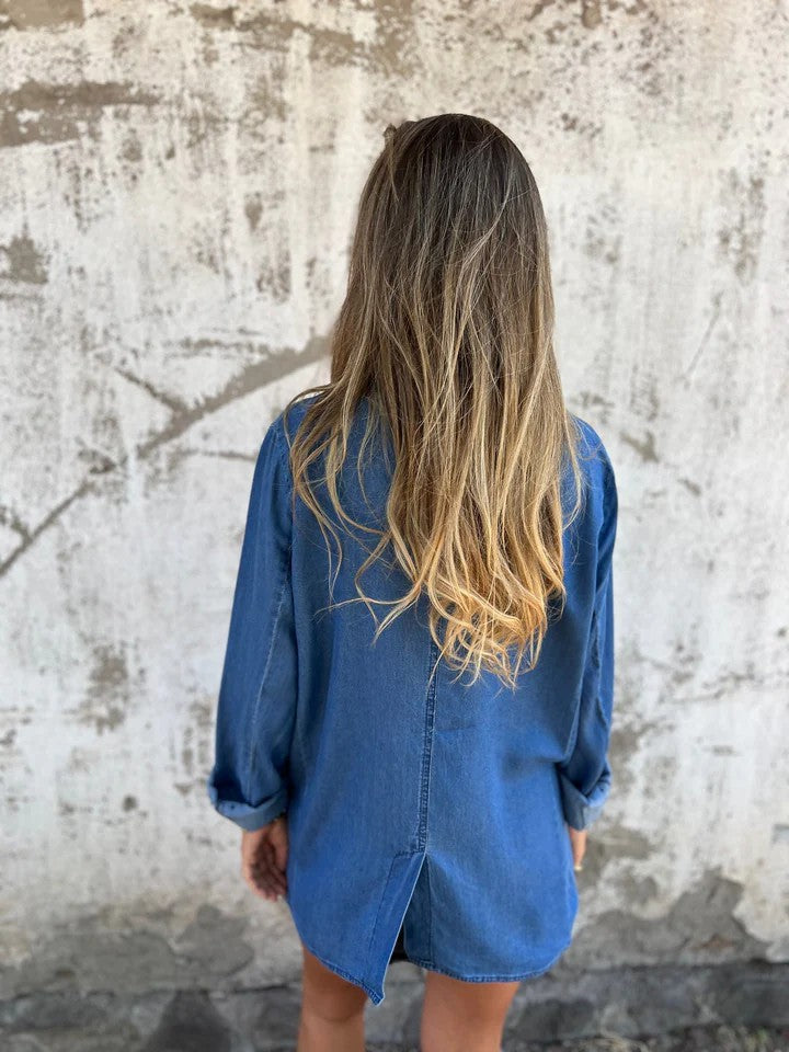 Mittellange Jeansjacke mit lockerem Revers und Anzugkragen