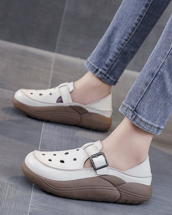 Flache Retro-Gartenschuhe in Kroko-Optik mit dicker Sohle