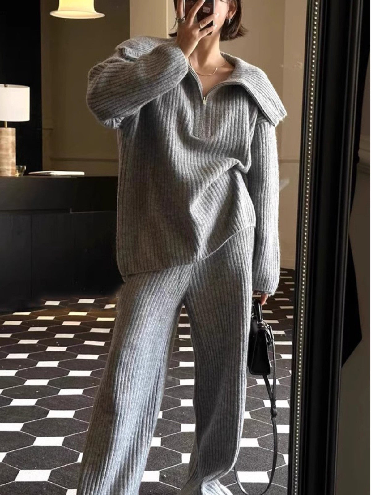 Loose-fitting large lapel half-zip knit sweater and wide-leg pants two-piece suit