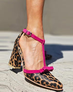 Sandalen mit hohem Absatz und Schleifenriemen im Leoparden-Farbblock-Design