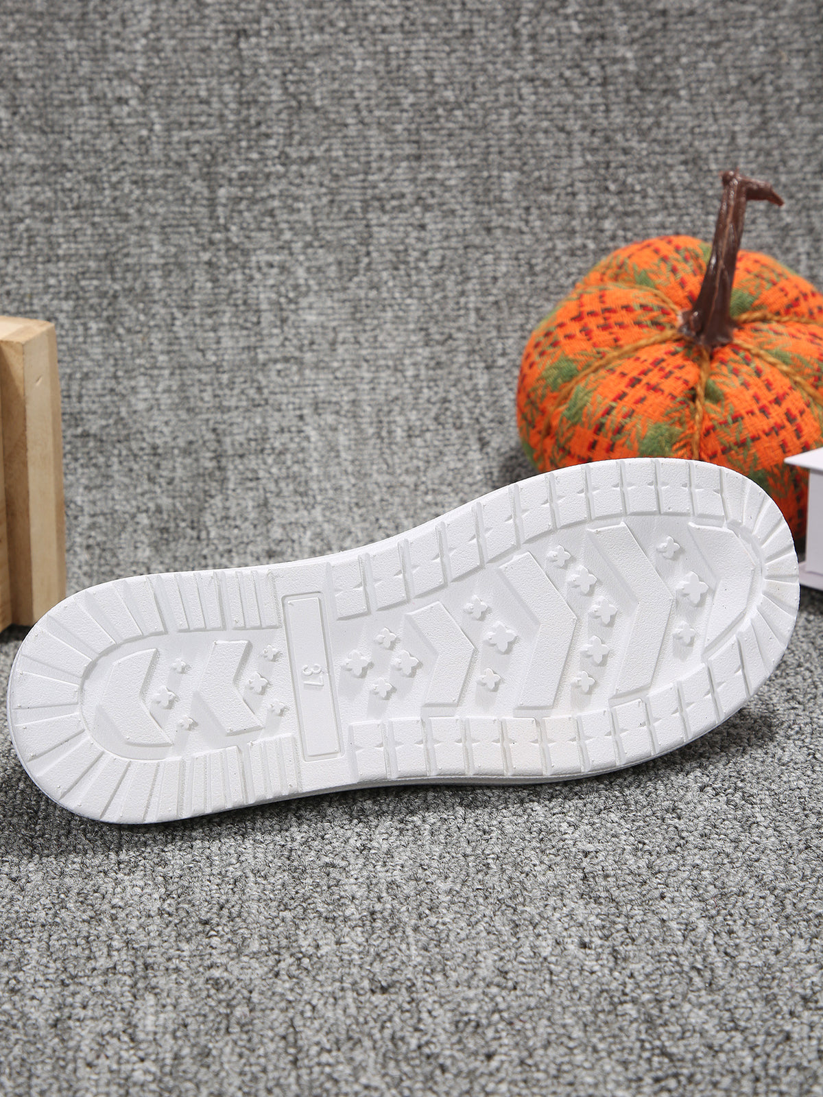 Flache Halloween-Mokassins aus Flyknit
