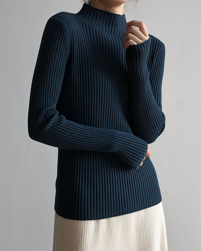 Half turtleneck slim fit pit striped versatile sweater