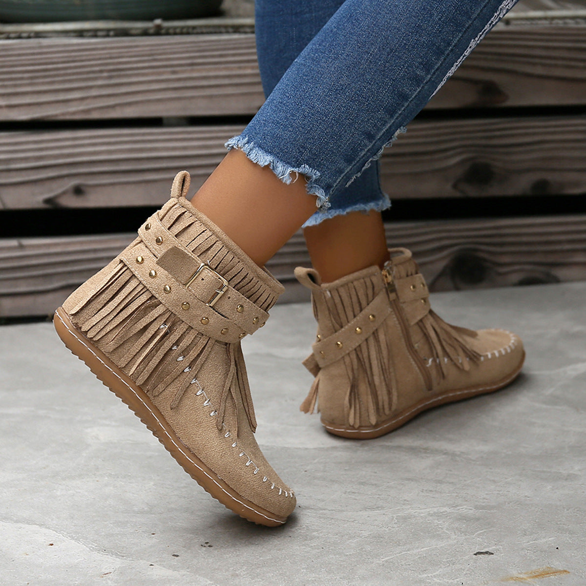 Studded flat tassel boots
