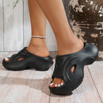 Aus einem Stück geformte, ultraweiche Hausschuhe mit dicker Sohle