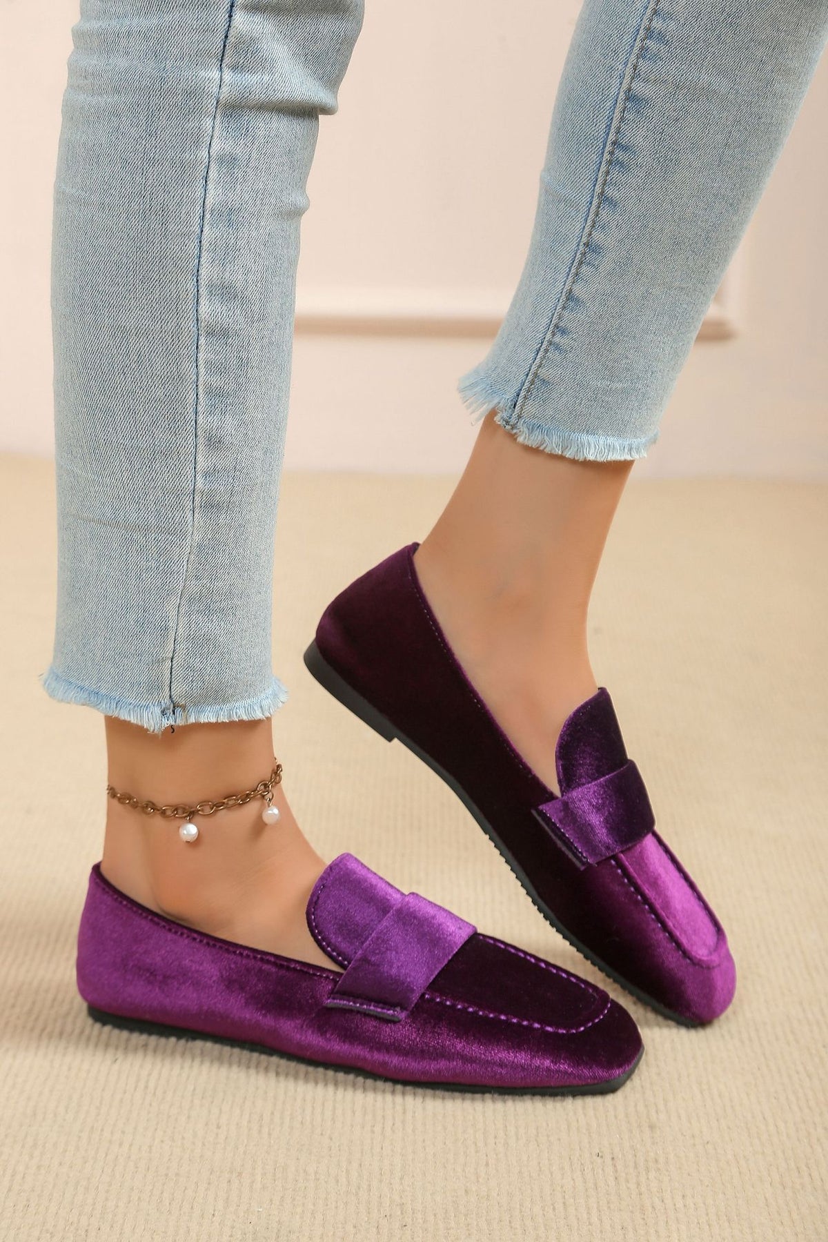 Slip-On Square Toe Backstrap Closure Mary Jane Flats