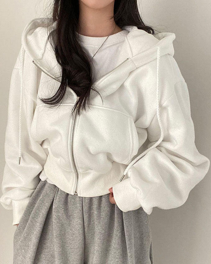 Kurzer, lockerer und einfarbiger Hoodie im Hip-Hop-Stil