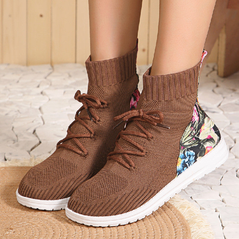Hohe, elastische Sock-Boots zum Schnüren mit runder Spitze