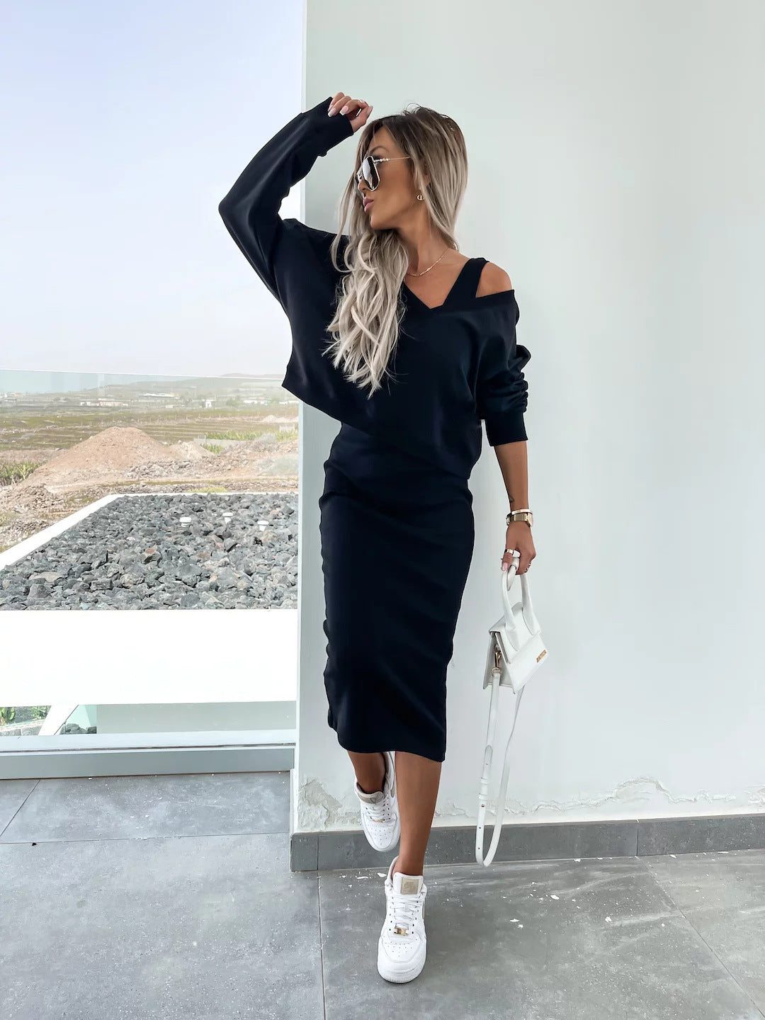 Solid Color V-Neck Long Sleeve Sweatshirt Suspender Slim Maxi Dress Two Piece Set