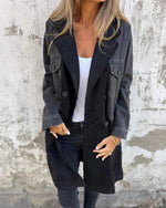 Mittellanger Denim-Patchworkmantel mit Anzugkragen