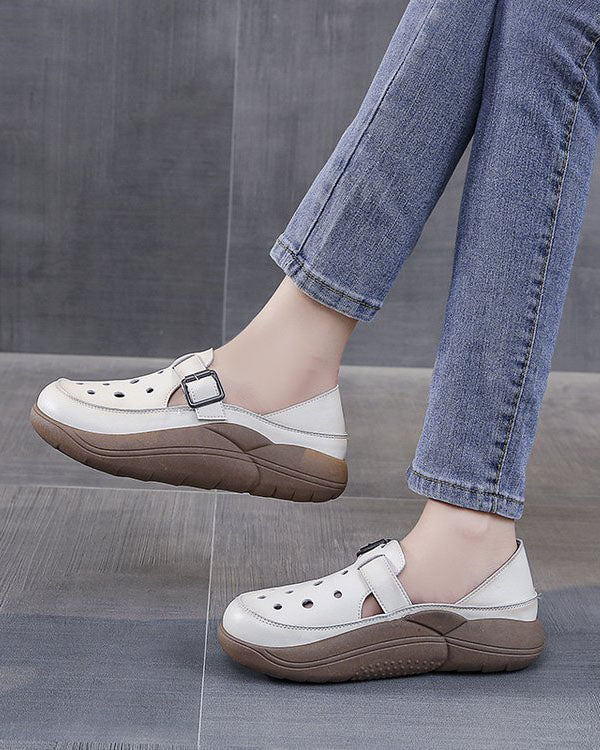 Flache Retro-Gartenschuhe in Kroko-Optik mit dicker Sohle