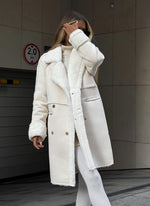 Wildledermantel mit Revers-Fleecefutter