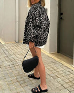 Leopard print cropped loose zip-up jacket