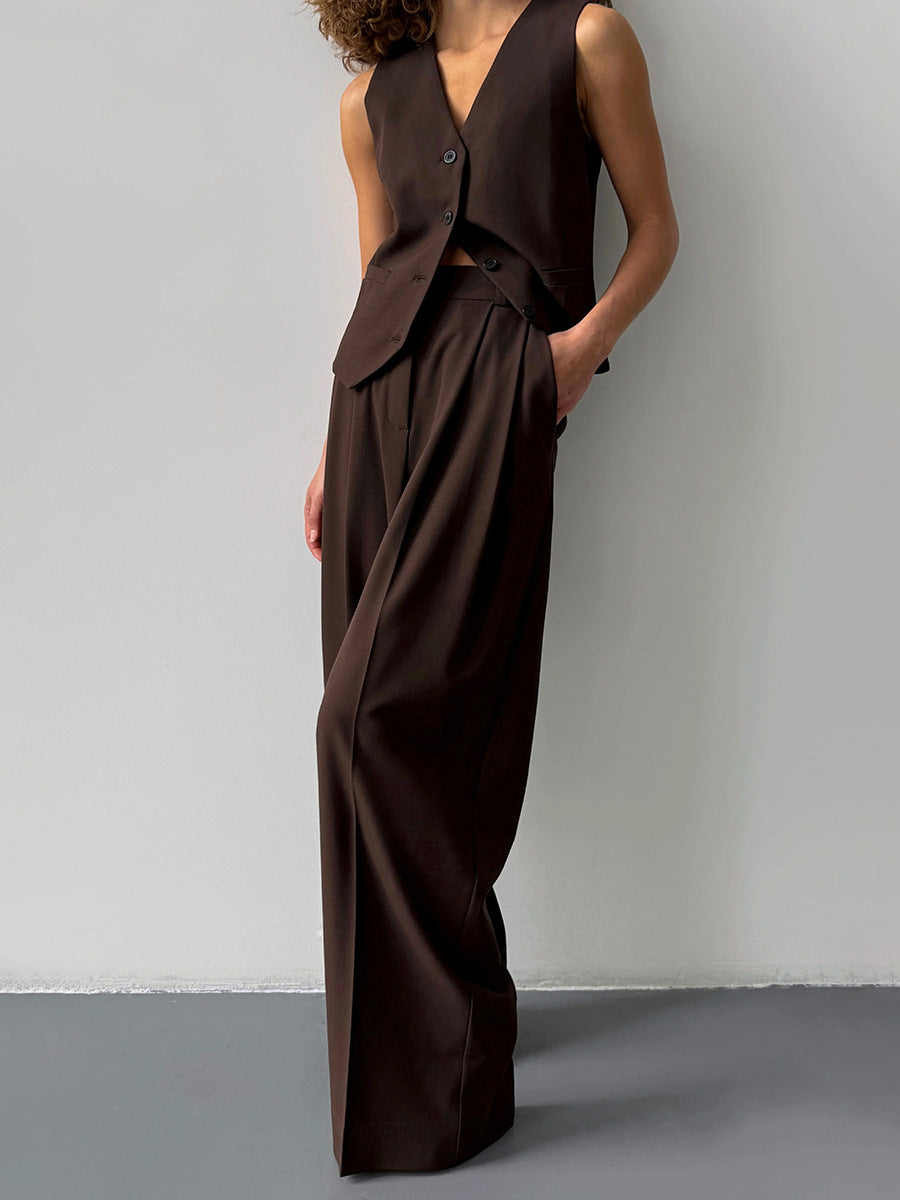 Pantalon de costume droit, ample et lisse