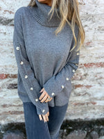 Turtleneck long sleeves button-down sleeves sweater