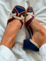 Sandales à talon moyen et bout carré en patchwork multicolore