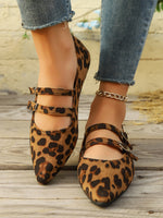 Mocassini piatti in pelle scamosciata leopardata a doppio petto