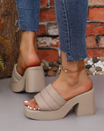 Diapositives à bout carré et talon épais à semelle épaisse