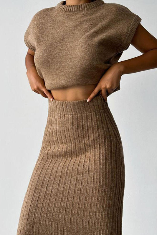 Sleeveless knitted pullover top and fitted long skirt two-piece set