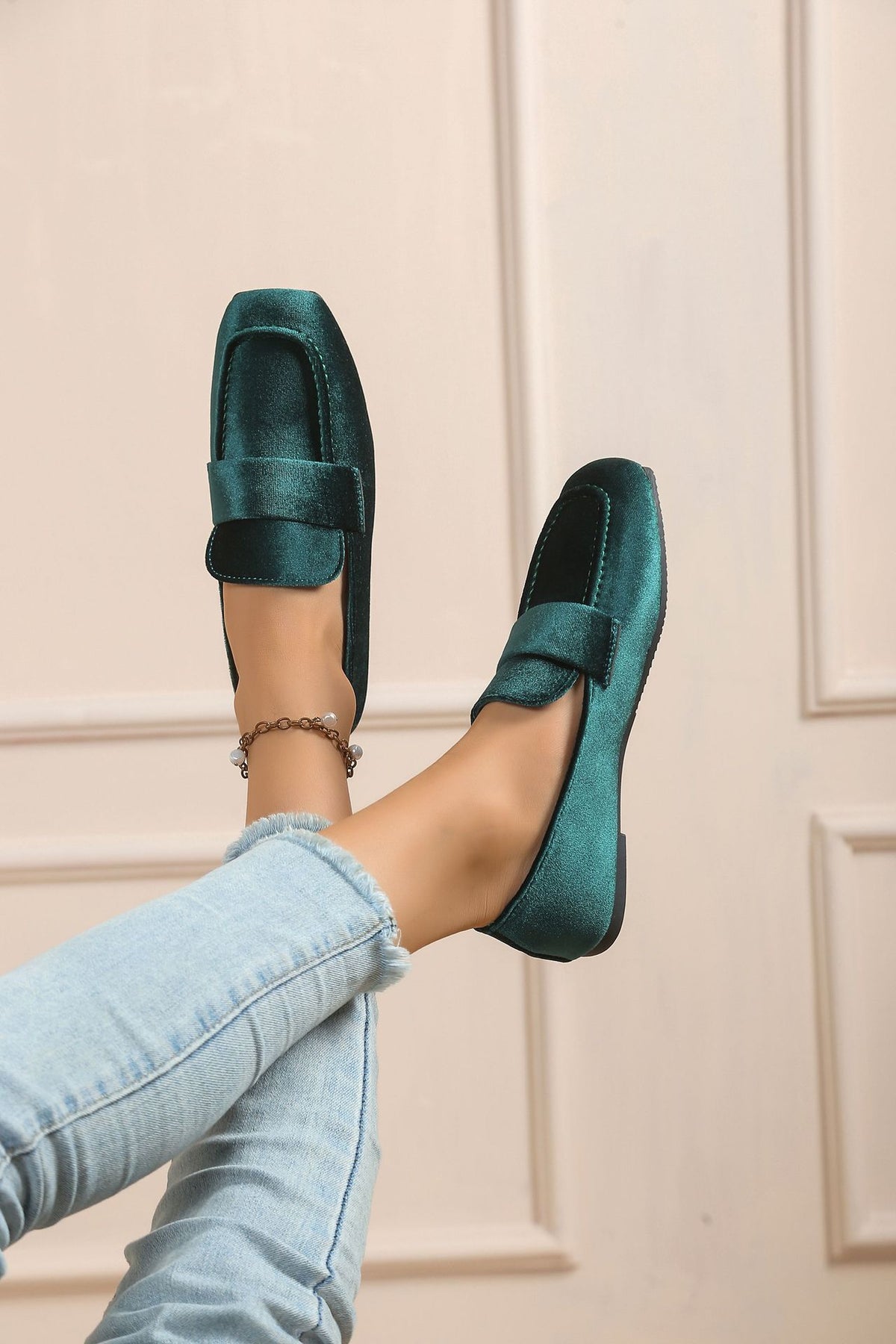 Slip-On Square Toe Backstrap Closure Mary Jane Flats