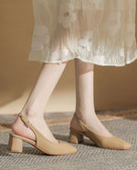 Sandalen mit klobigem Absatz, Riemen an der Rückseite und quadratischer Zehenpartie