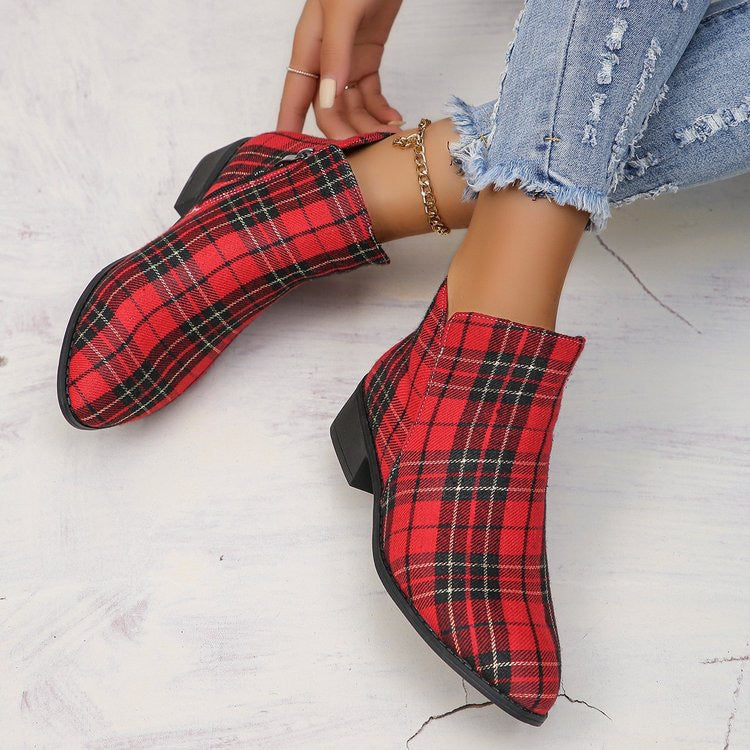 Chaussures en jean à bout rond à carreaux rouges et noirs