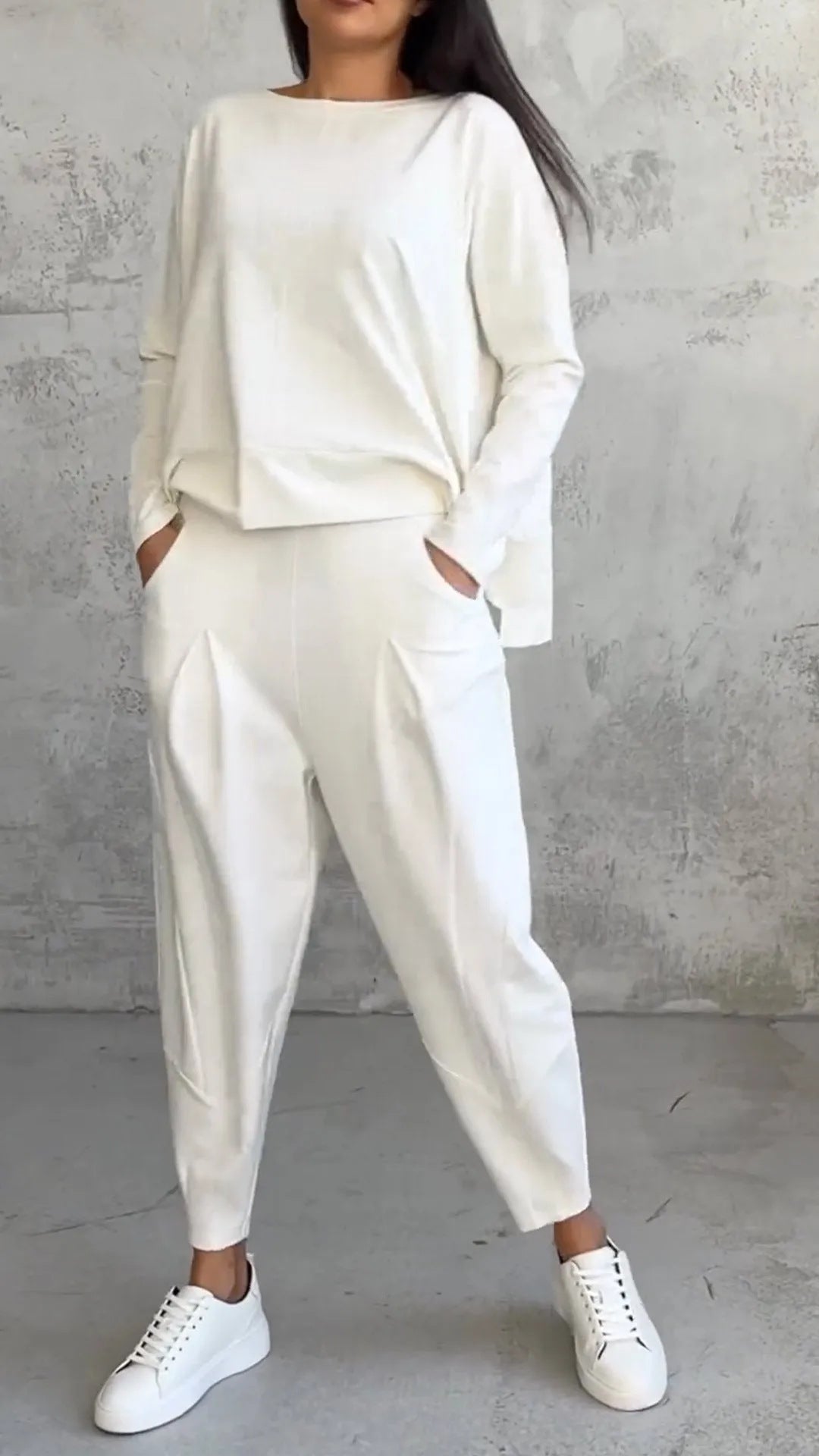 Solid color loose hem sweatshirt cropped pants two-piece set