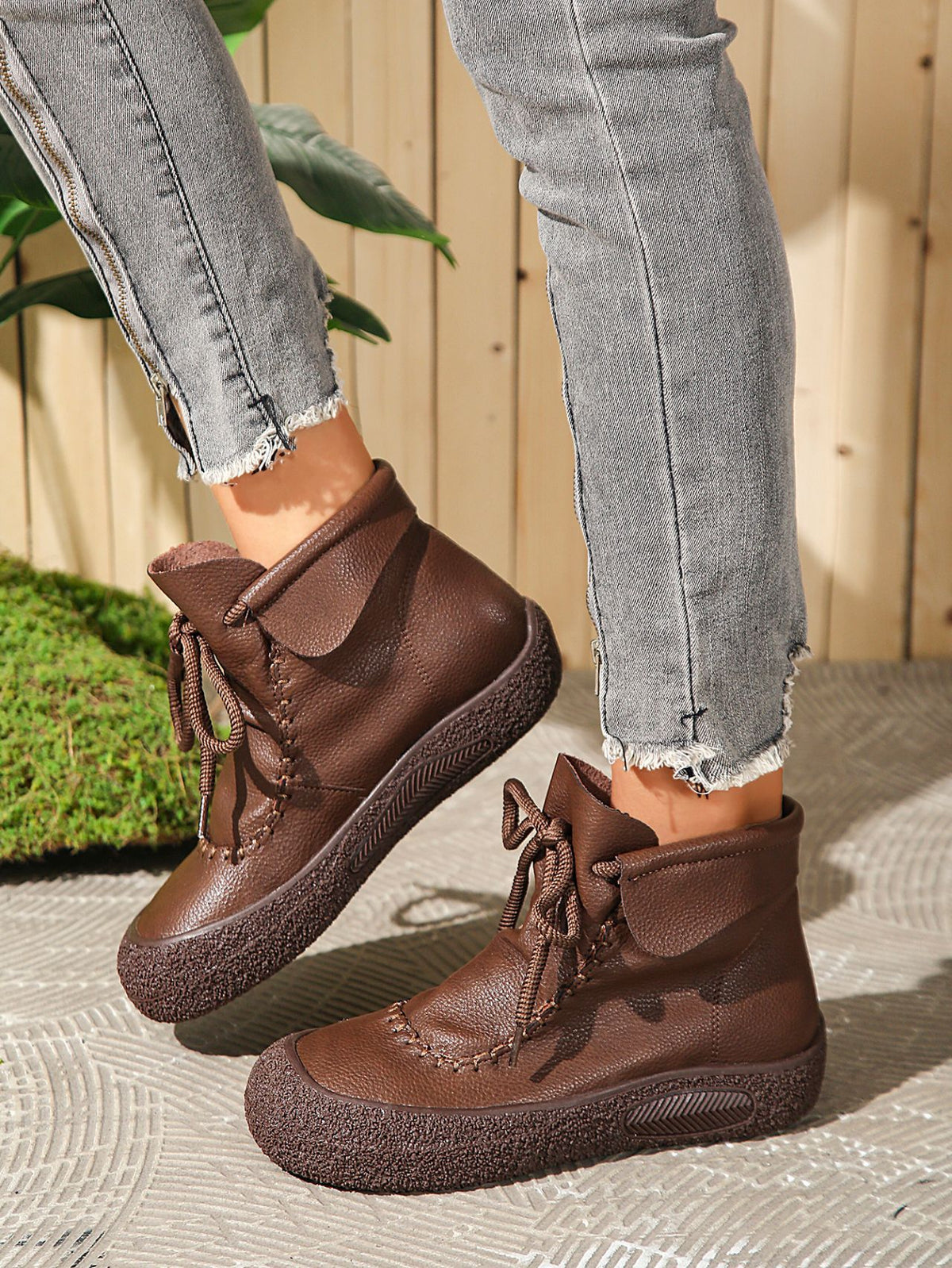 Autumn Sigh Retro Platform Lace-up Ankle Boots
