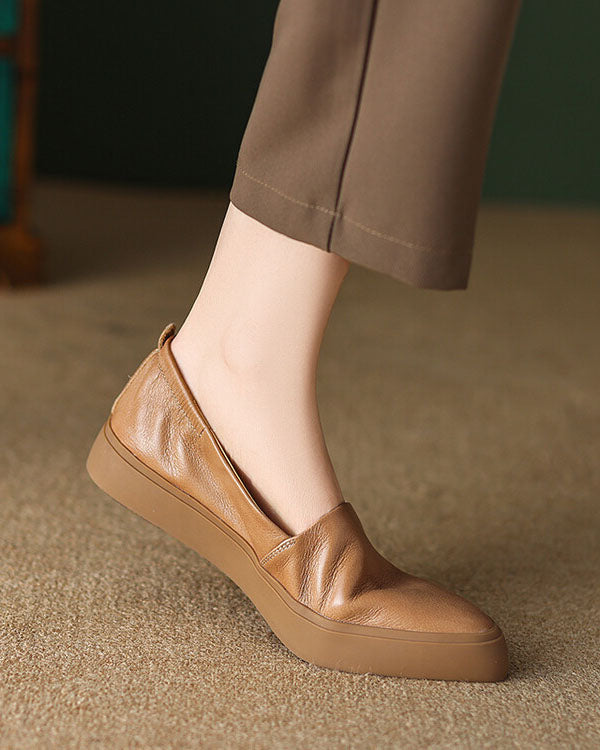 Mocassins vintage à bout pointu et semelle épaisse