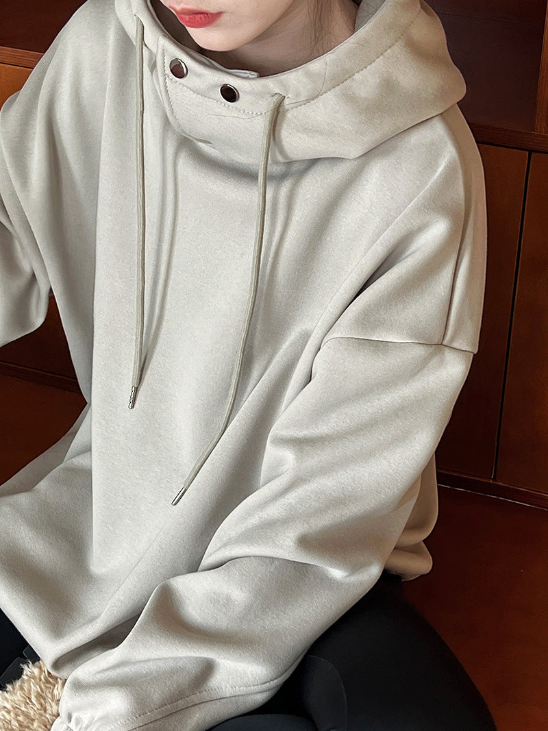 Halbhoher Kragen mit Knopfdetails, dicker, lockerer Kapuzenpullover