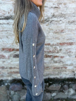 Turtleneck long sleeves button-down sleeves sweater