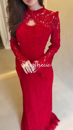 Abito lungo aderente in pizzo con gilet Canopy of Stars