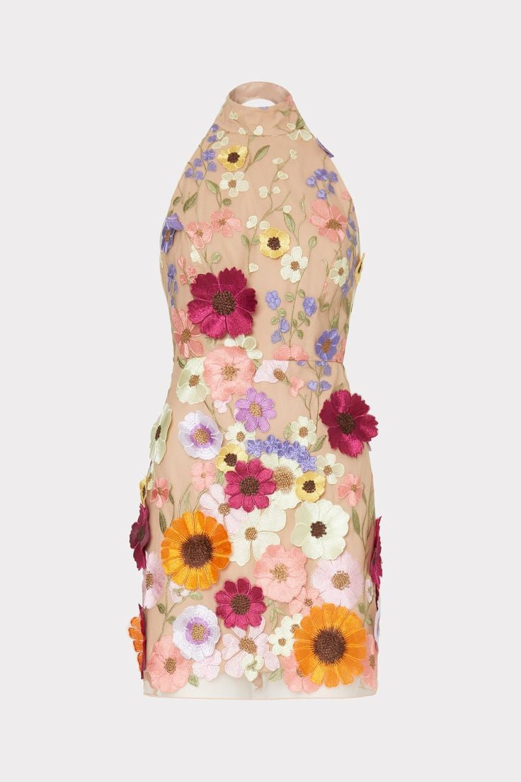 Mini-robe dos nu brodée en trois dimensions