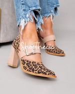 Sandales léopard à talons hauts et bout pointu