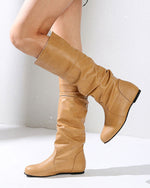 Urban stroll round-toe flat mid-calf boots